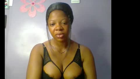 Snapshot of hot_choco_choco chatting on 17, 12, 2025 peace online show from 17, 12, 2025