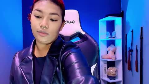 hot chocolate 4u online show from 18, 9, 2025