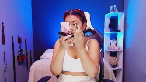 hot chocolate 4u online show from 2, 12, 2025