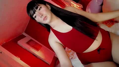 its me CLAUDIA online show from 1, 4, 2026