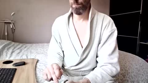 Daddy online show from 24, 4, 2026