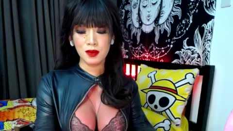 Jessica Cumshow FOLLOW ME online show from 5, 4, 2026