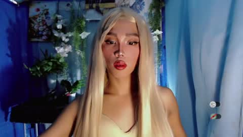 Khianna online show from 26, 4, 2026