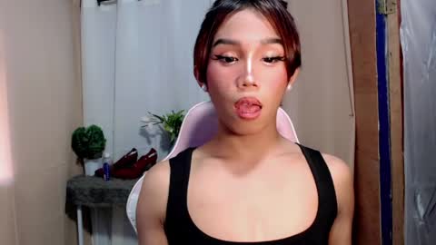 Khianna online show from 29, 4, 2026