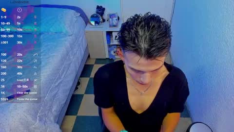 Alejandro online show from 8, 6, 2026