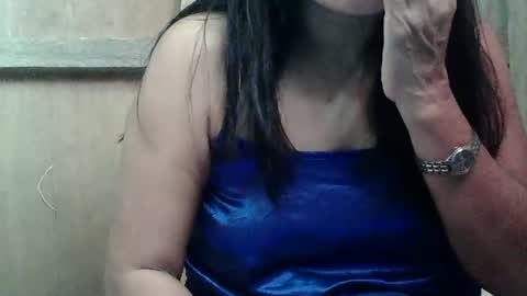 hotmama online show from 23, 2, 2025