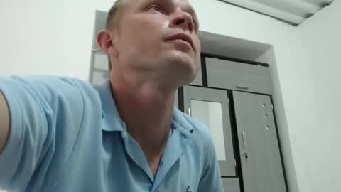 Snapshot of hot_mann11 chatting on 9, 3, 2025 angel online show from 9, 3, 2025