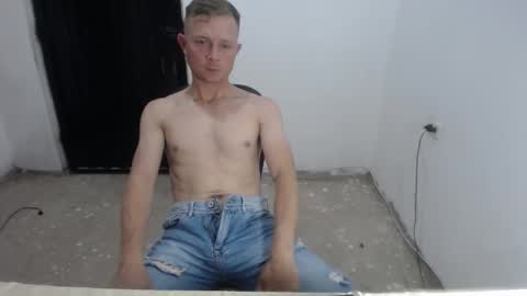 Snapshot of hot_mann11 chatting on 9, 1, 2026 angel online show from 9, 1, 2026