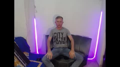 Snapshot of hot_mann11 chatting on 4, 3, 2026 angel online show from 4, 3, 2026