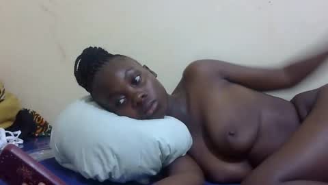 hot_melanie1 online show from 14, 4, 2026