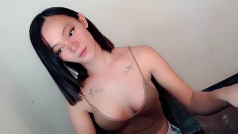 SWEET AGATHA online show from 14, 10, 2025