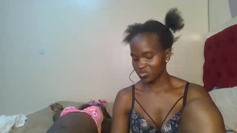 Snapshot of hot_petite1 chatting on 11, 6, 2026 Hot petite online show from 11, 6, 2026