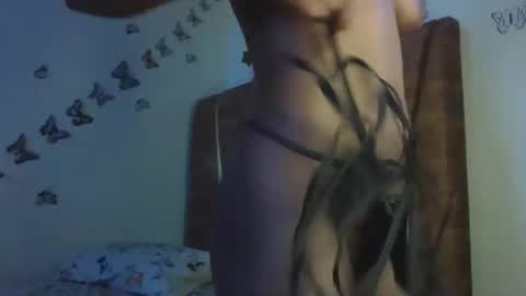 Snapshot of hot_petite100 chatting on 18, 4, 2026 hot petite100 online show from 18, 4, 2026