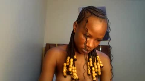 Snapshot of hot_petite100 chatting on 11, 5, 2026 hot petite100 online show from 11, 5, 2026