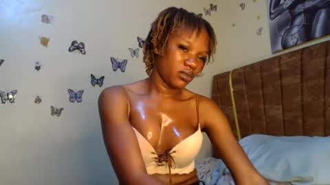 hot petite100 online show from 25, 6, 2026