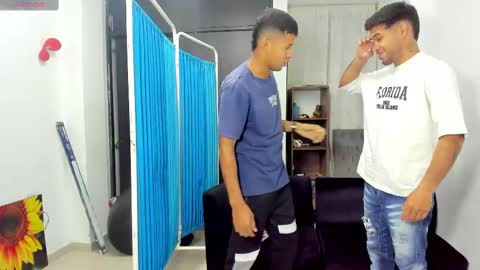 Vanesa Oliver and Andrew online show from 9, 3, 2025