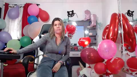 hot sexy bunny online show from 18, 2, 2025