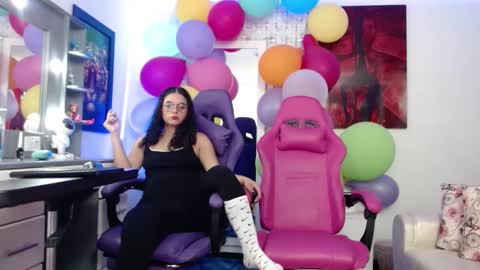 hot sexy bunny online show from 29, 9, 2025