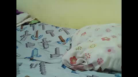 hot_shannia online show from 21, 4, 2026