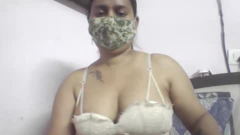 Snapshot of hot_tanvi chatting on 22, 4, 2026 Tanvi online show from 22, 4, 2026
