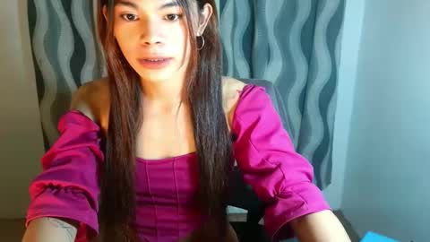 Yanna online show from 12, 4, 2026