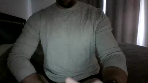 hotandhard123321 online show from 2, 4, 2026