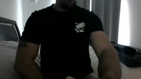 hotandhard123321 online show from 27, 4, 2026