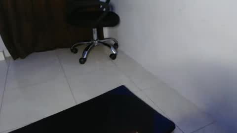 Hot and PowerHOPE U MISS ME online show from 16, 1, 2025