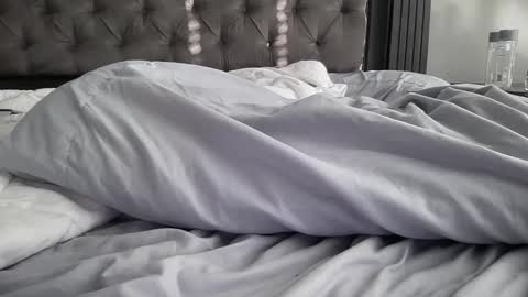 Ember online show from 26, 11, 2025