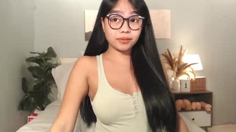 hotasian_gabby69 online show from 27, 6, 2026