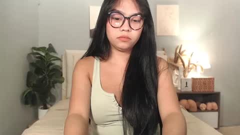 hotasian_gabby69 online show from 7, 8, 2026