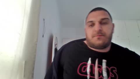 Hotbearhorny online show from 18, 2, 2026