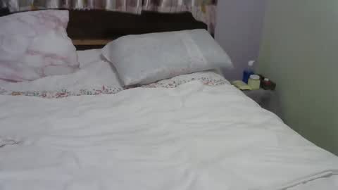 Snapshot of hotbooty001 chatting on 29, 5, 2026 spicy online show from 29, 5, 2026