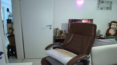 Snapshot of hotboyshorny chatting on 10, 2, 2026 Hotboyshorny online show from 10, 2, 2026