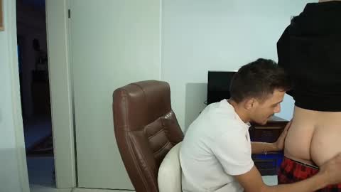 Snapshot of hotboyshorny chatting on 14, 2, 2026 Hotboyshorny online show from 14, 2, 2026