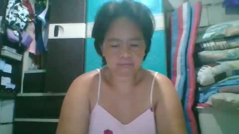 Snapshot of hotchicks4uxx chatting on 6, 1, 2026 hotchicks4uxx online show from 6, 1, 2026