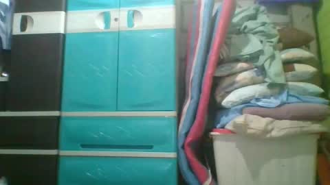 Snapshot of hotchicks4uxx chatting on 9, 1, 2026 hotchicks4uxx online show from 9, 1, 2026