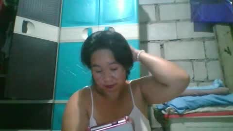 Snapshot of hotchicks4uxx chatting on 18, 2, 2026 hotchicks4uxx online show from 18, 2, 2026