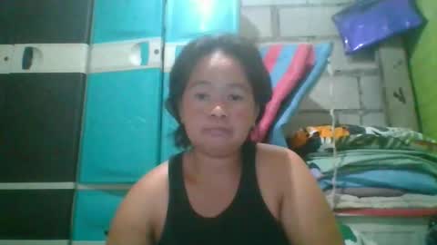 Snapshot of hotchicks4uxx chatting on 8, 3, 2026 hotchicks4uxx online show from 8, 3, 2026