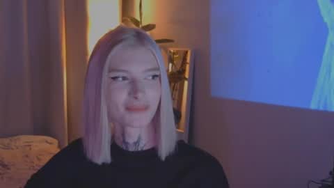 hotchubently online show from 4, 3, 2025