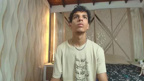 hotcouple_222 online show from 22, 2, 2026