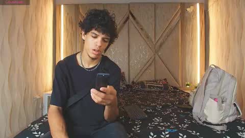 hotcouple_222 online show from 8, 6, 2026