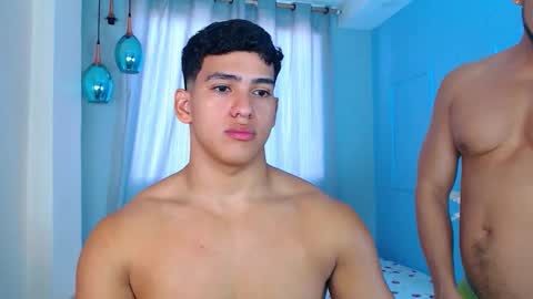 Hussain   aaron and Ekko online show from 25, 11, 2025