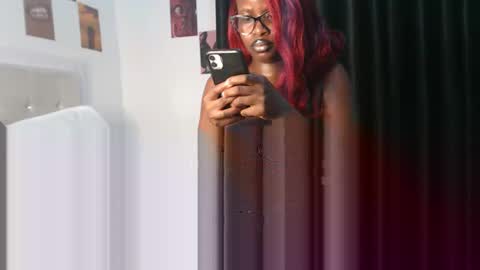 Hotcurvykeisha online show from 26, 3, 2026