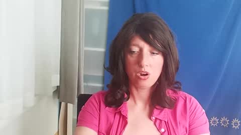 Hot Destany online show from 20, 1, 2025