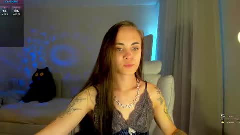Snapshot of hotdevilsss chatting on 21, 6, 2026 SWEET DEVILS PUSSY online show from 21, 6, 2026