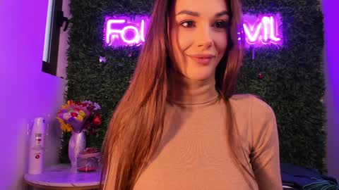 hotfallingdevil online show from 24, 3, 2026