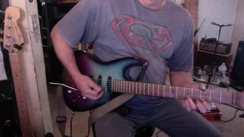 Smoochface online show from 17, 1, 2025