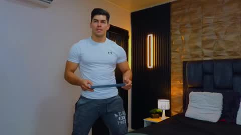 felipe  marcello online show from 12, 2, 2025