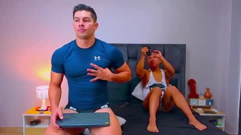 Snapshot of hotfuckers4uu chatting on 29, 4, 2026 felipe marcello online show from 29, 4, 2026